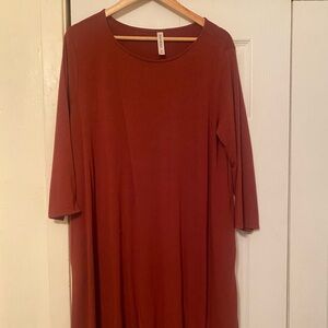 Rusty brown maxi dress.
